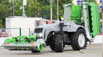 Робототехнический комплекс на базе трактора BELARUS 3523i